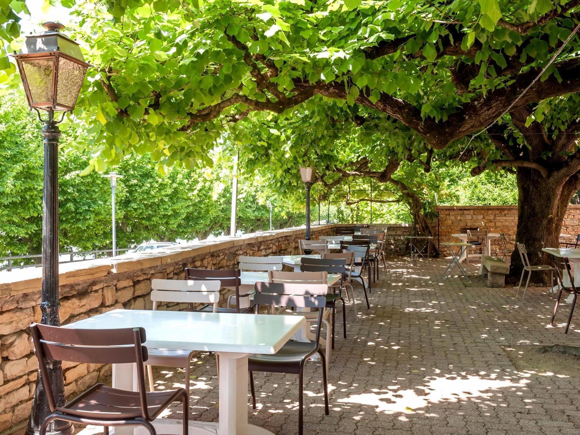 Hotel Restaurant Emile Job Montmerle-sur-Saone Exteriér fotografie